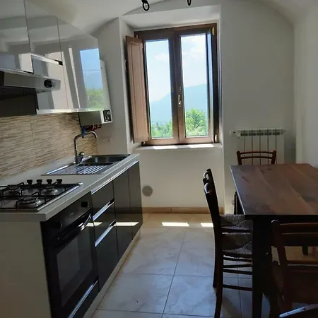 Holiday home Casa Iacobucci Fagnano Alto